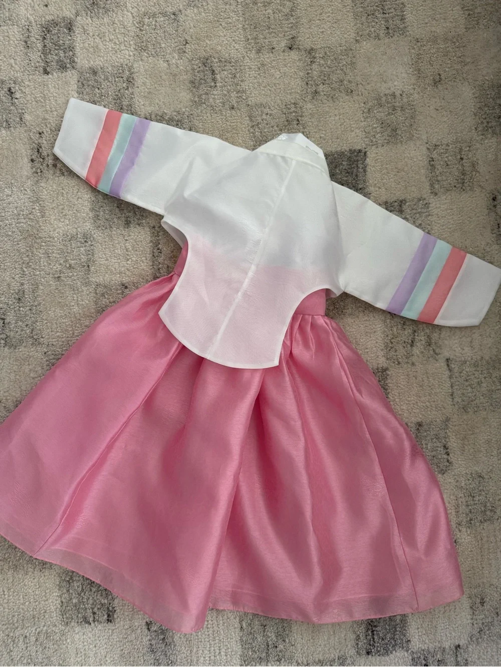 Kids Traditional Hanbok Costume in Pink and White